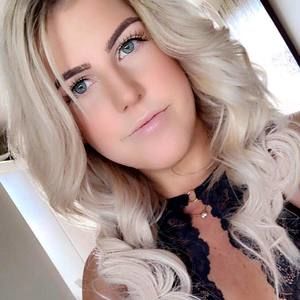 Meet your Posher, Bailey